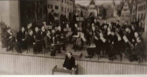 Bezirkssymphonieorchester im April 1947
